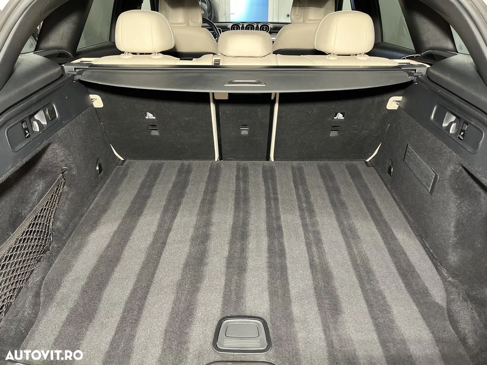 Mercedes-Benz GLC - 27