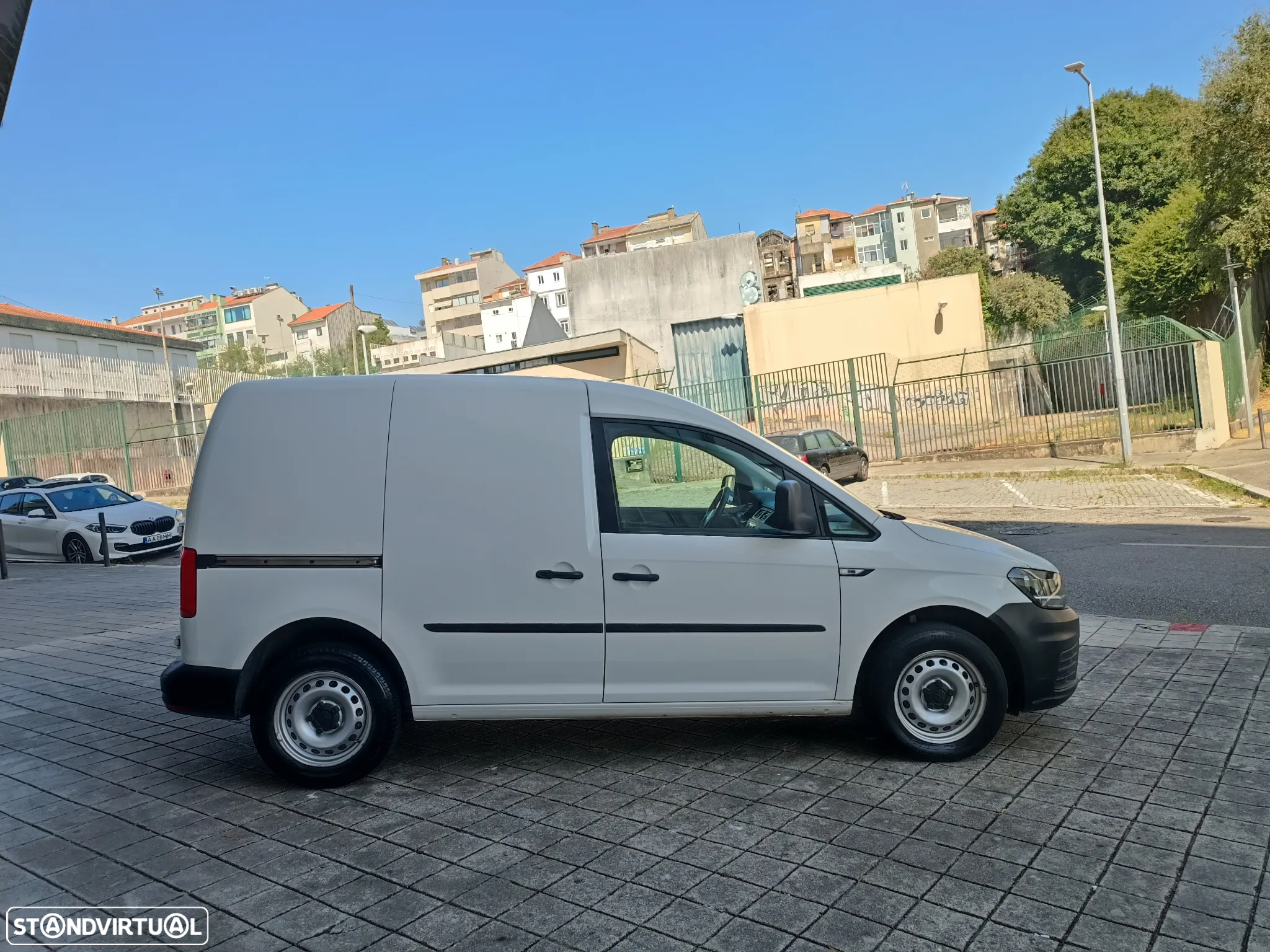 VW CADDY 2.0 TDI apenas 180 mil , nova - 6
