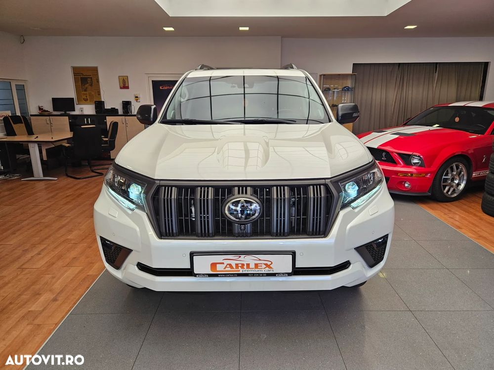 Toyota Land Cruiser 2.8l D-4D 204 CP A/T 7 locuri Luxury AVS Black - 2