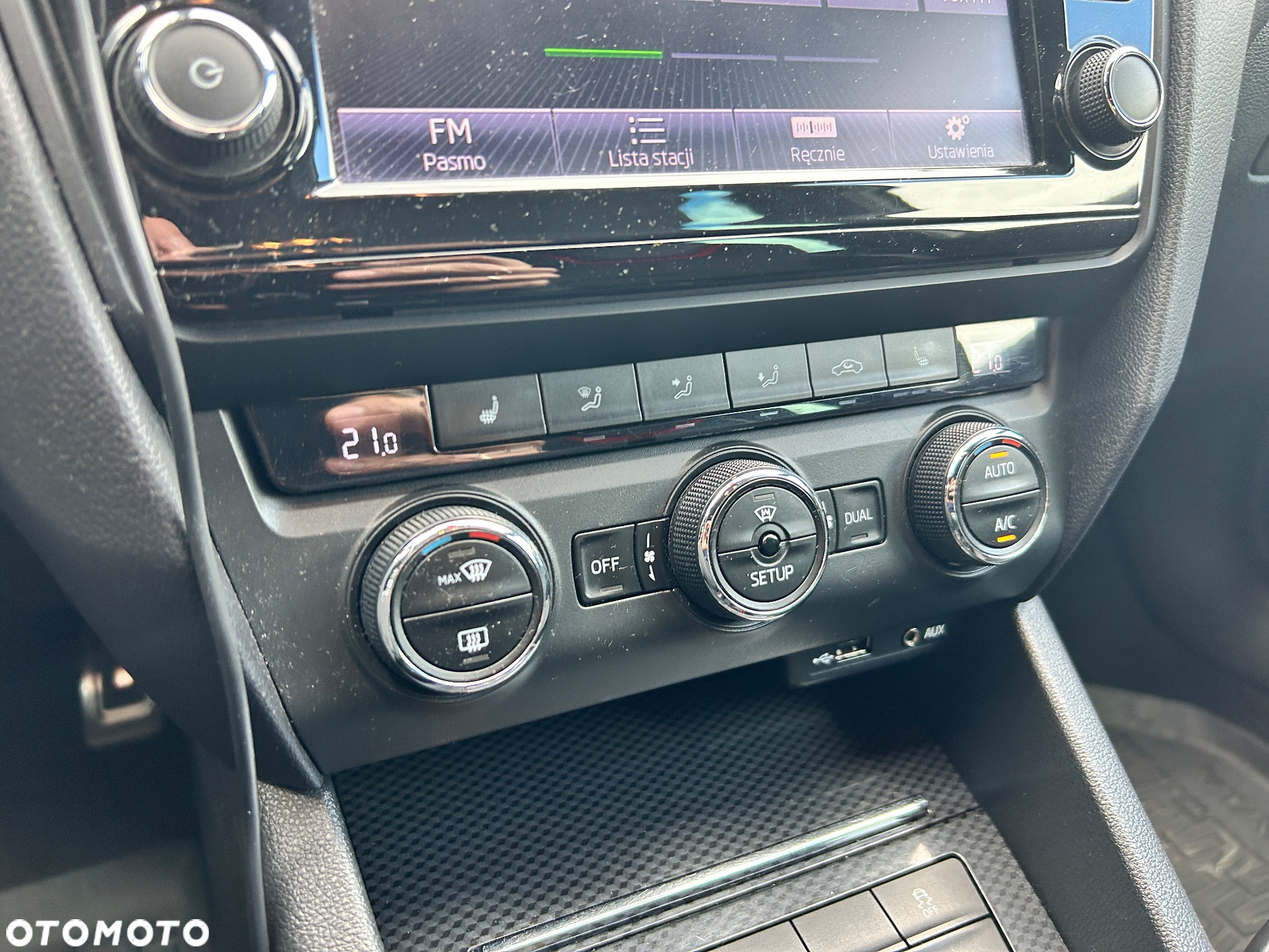 Skoda Octavia 2.0 TSI RS - 22