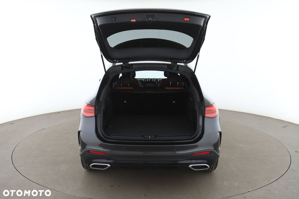 Mercedes-Benz GLC 2023