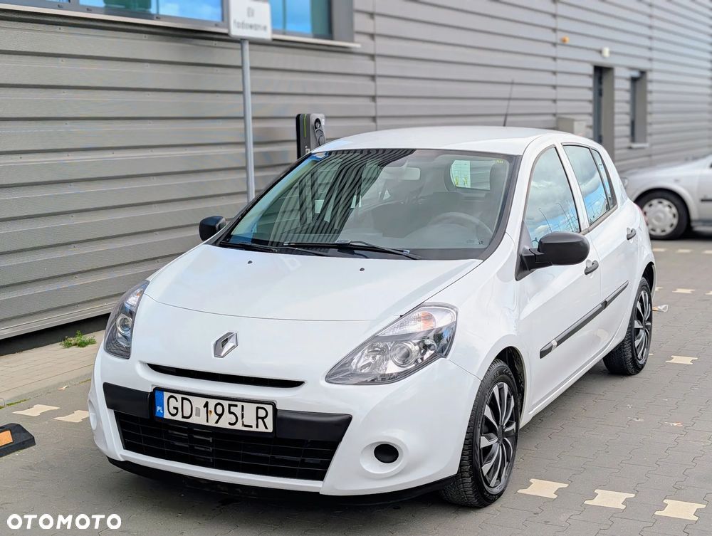 Renault Clio 1.5 dCi Authentique - 12