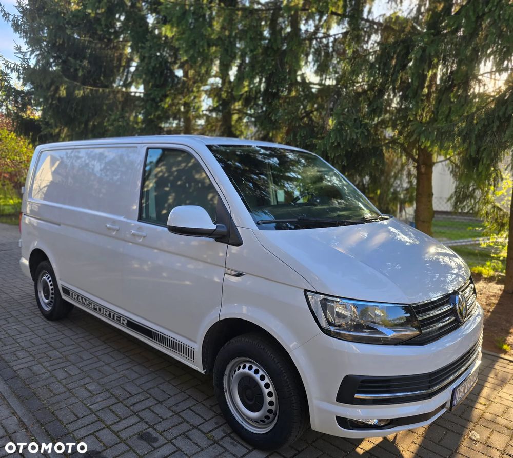 Volkswagen Transporter - 17