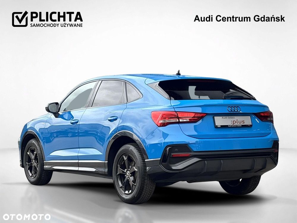 Audi Q3 Sportback - 4