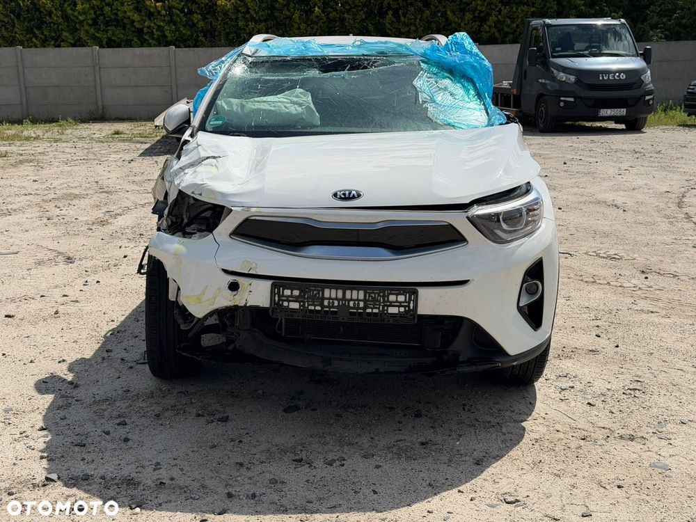 Kia Stonic 1.4 L - 11