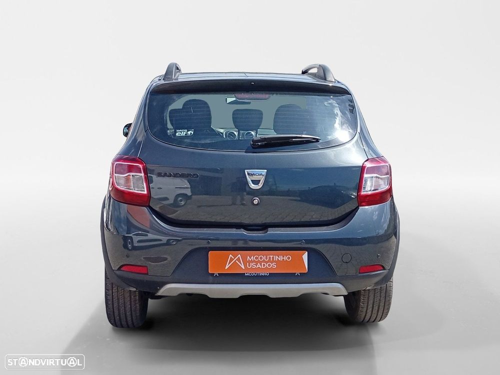 Dacia Sandero 0.9 TCe Stepway - 4