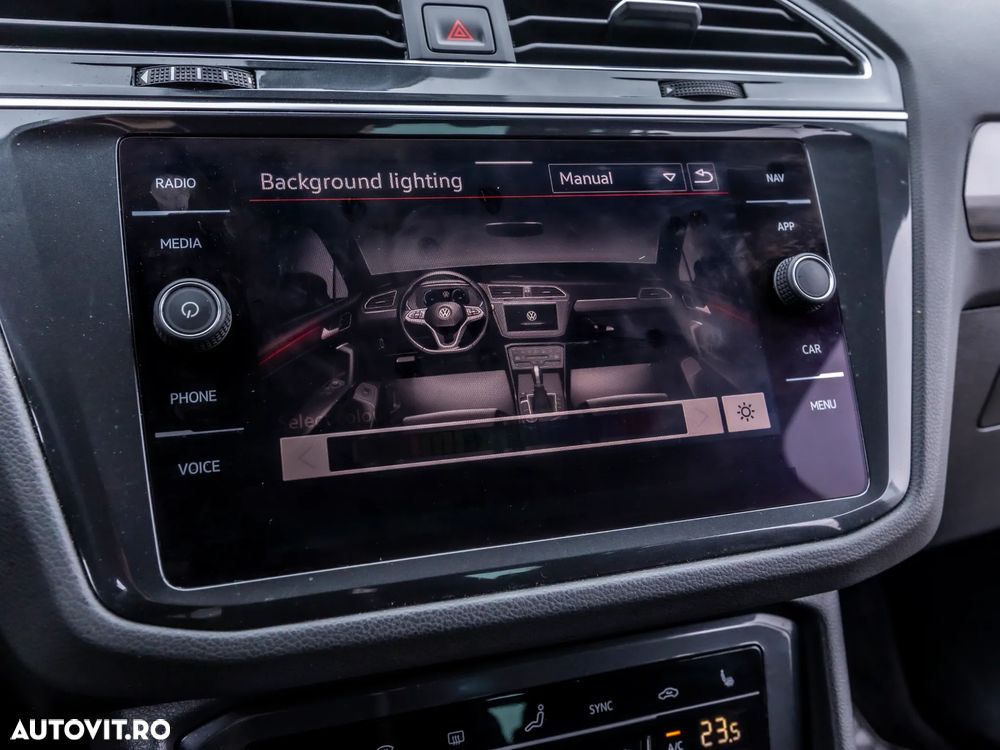 Volkswagen Tiguan 2.0 TSI OPF DSG 4Motion Elegance - 33