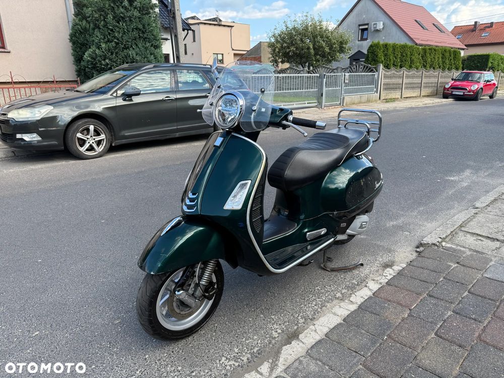 Piaggio Vespa - 3