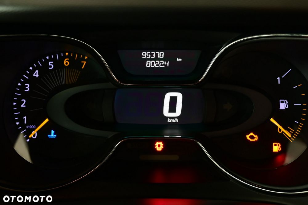 Renault Captur - 27