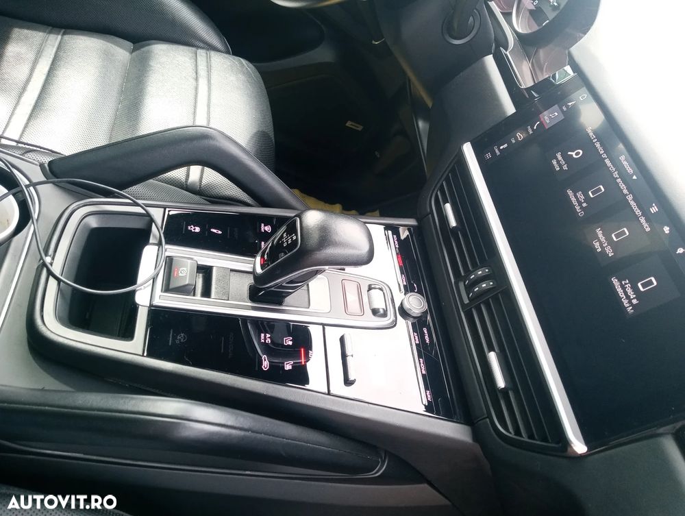 Porsche Cayenne S Tiptronic S - 28