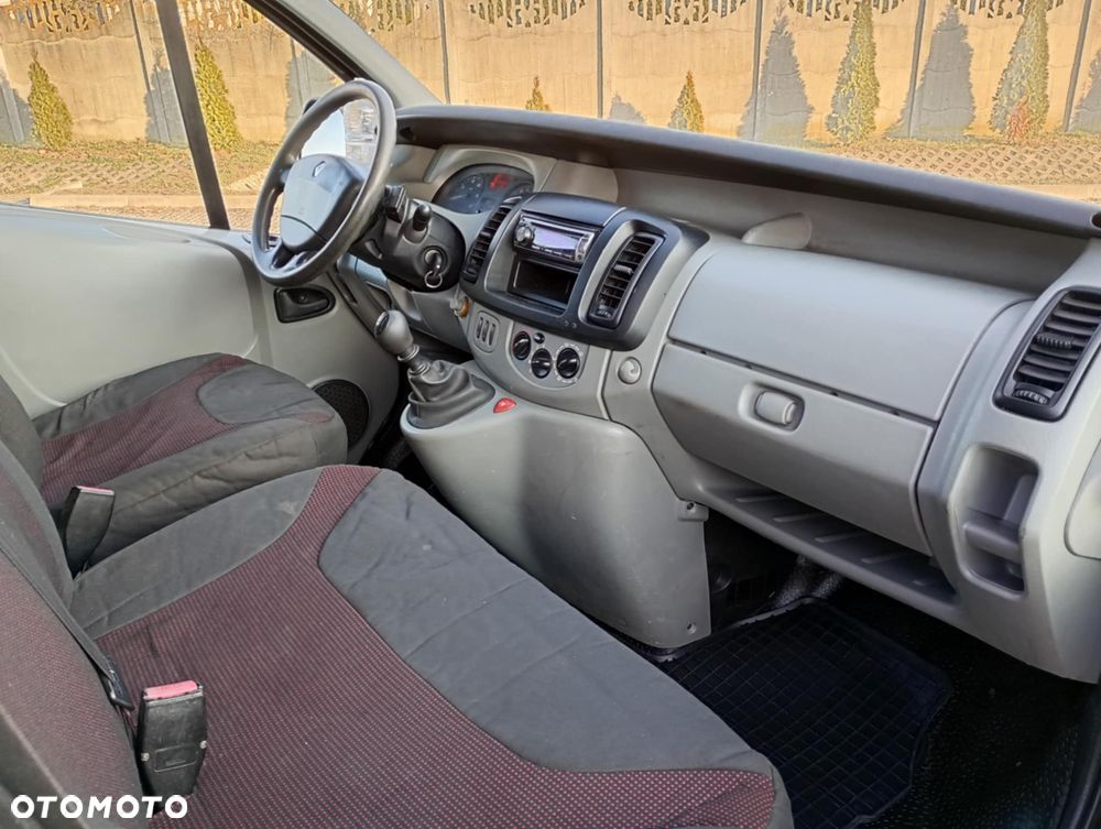 Renault trafic - 14
