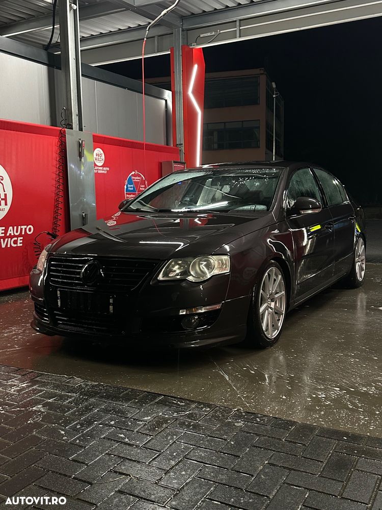 Volkswagen Passat 2.0TDI Sportline DPF DSG - 13