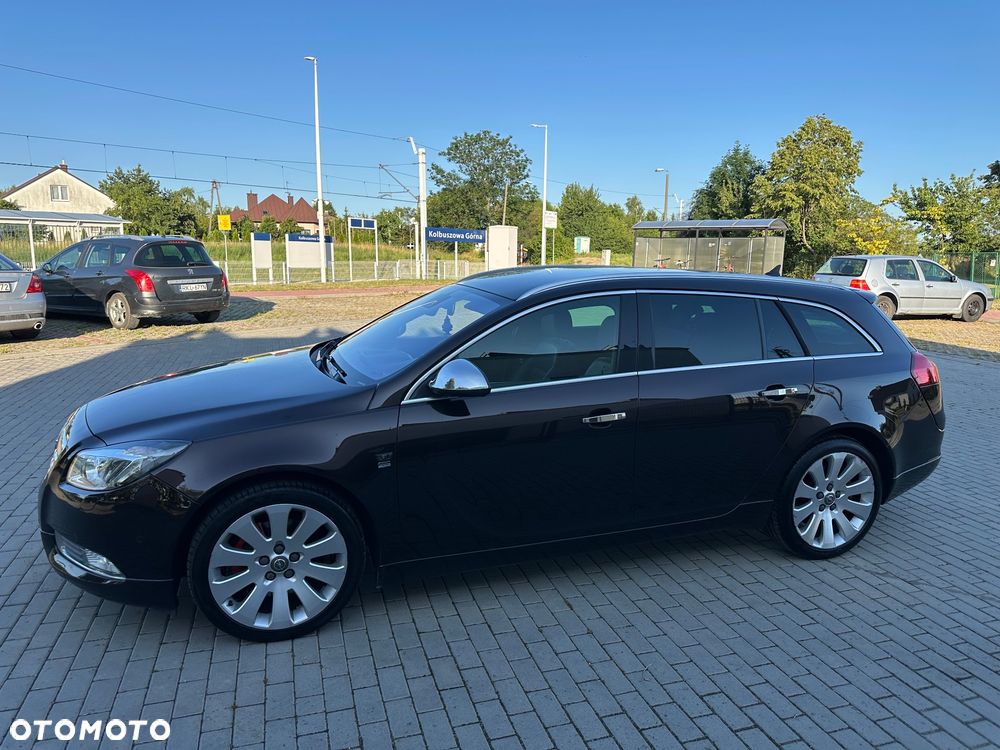 Opel Insignia 2.8 V6 Turbo 4x4 Automatik Cosmo - 11