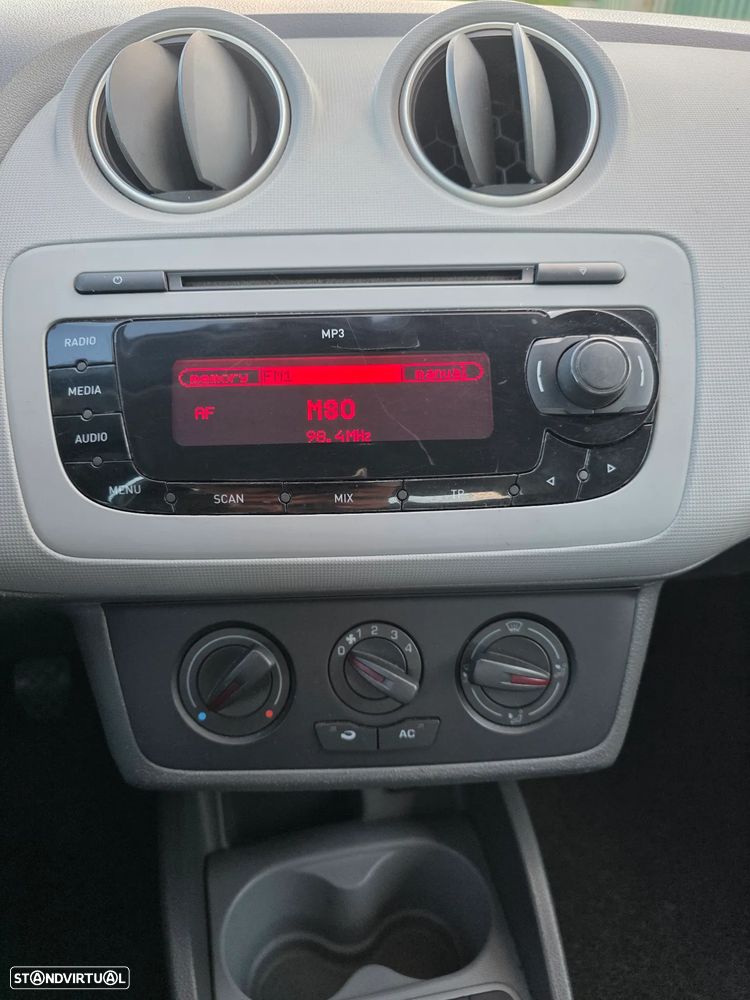 SEAT Ibiza 1.2 12V Style - 6