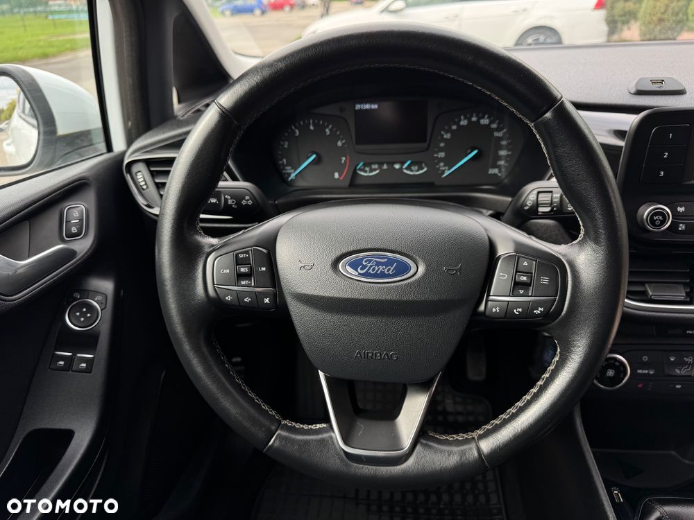Ford Fiesta 1.1 Titanium ASS - 25