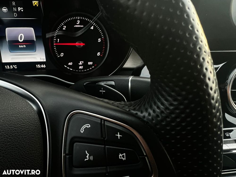 Mercedes-Benz C - 22