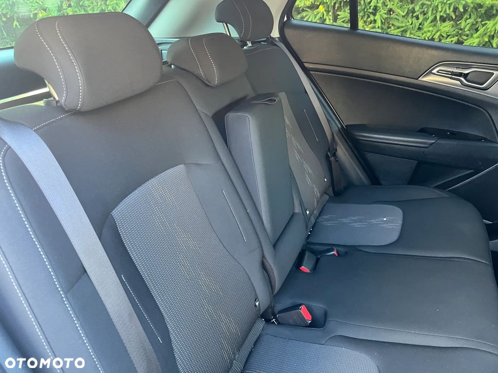 Kia Sportage 1.6T-GDI 2WD Vision - 11