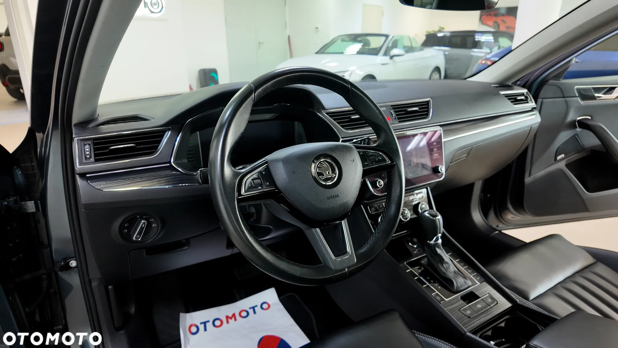 Skoda Superb 1.5 TSI ACT Sportline DSG - 21