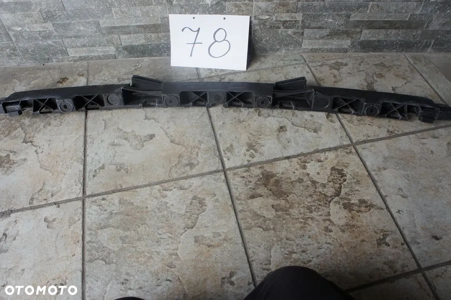 NR 78 Ślizg zderzaka tył kombi Audi A6 4G0 4G9807458 - 4