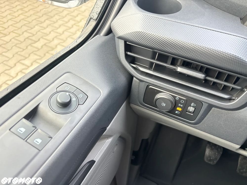 Ford E-Transit Custom 218KM A1 RWD VAN TREND - 22