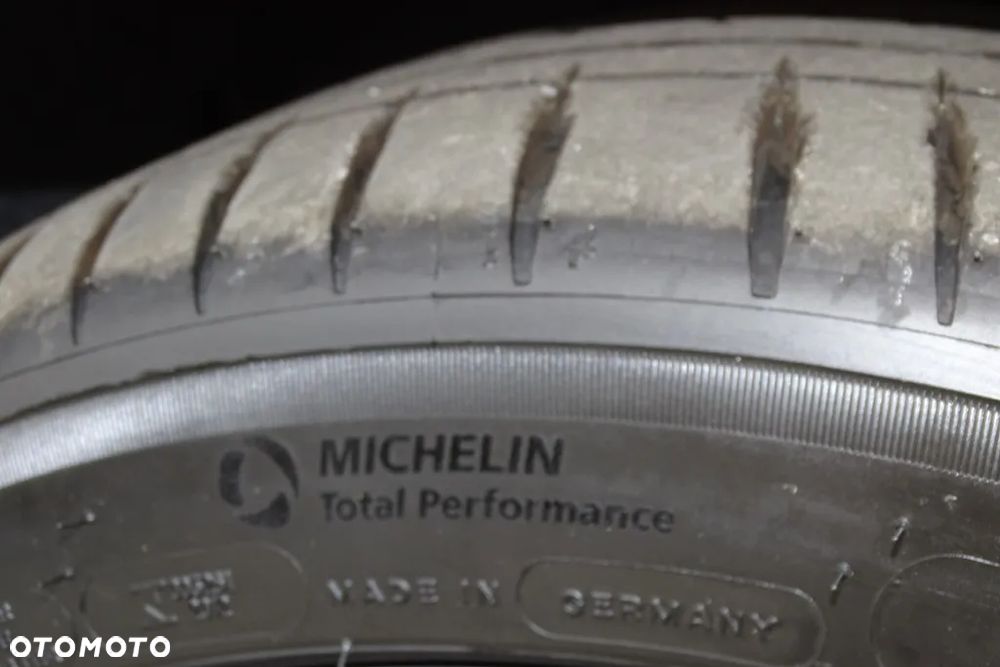 BMW Seria 3 320e M Sport - 14