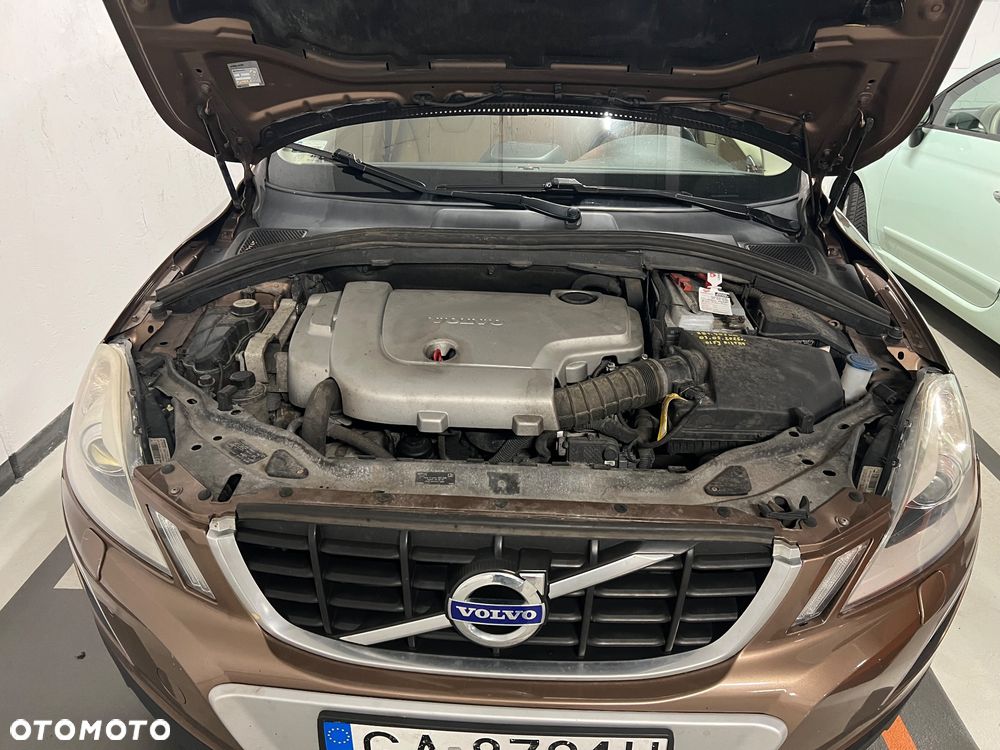 Volvo XC 60 D5 AWD Summum - 18