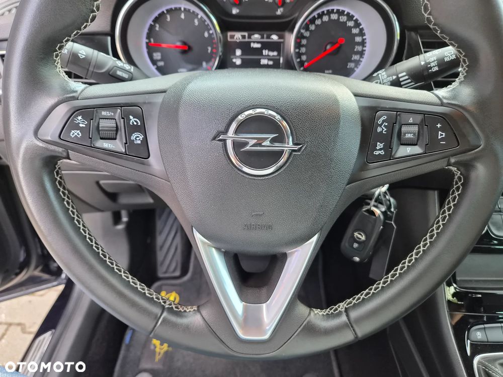 Opel Astra 1.4 Turbo Innovation - 15