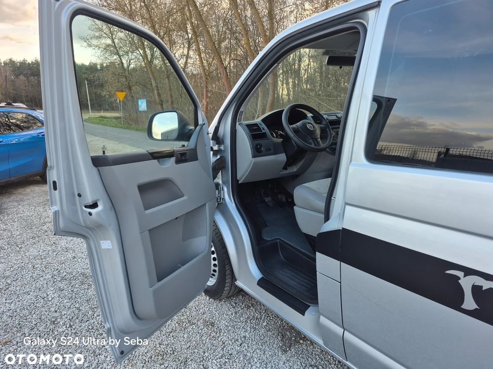 Volkswagen Transporter - 11