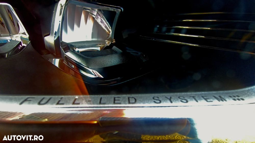 Volvo XC 60 T8 Twin Engine AWD Momentum - 22