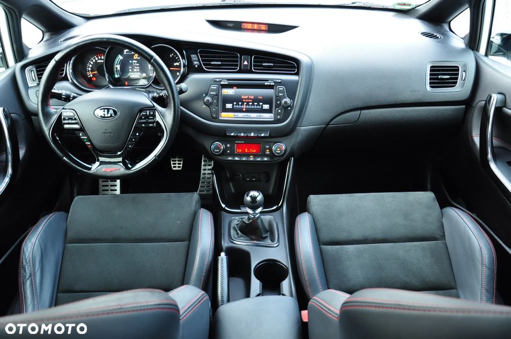 Kia Ceed 1.6 T-GDI GT-Challenge - 22