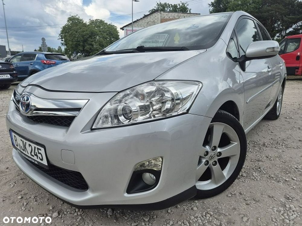 Toyota Auris - 2