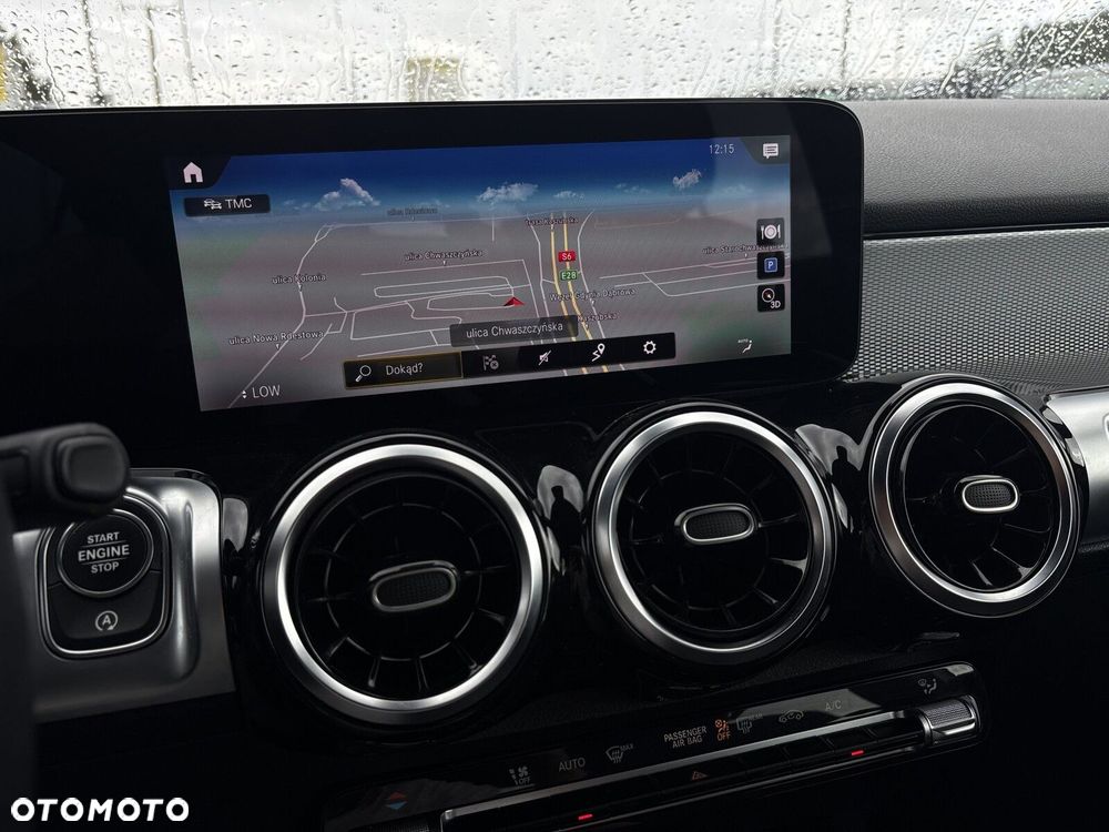 Mercedes-Benz GLB 200 7G-DCT - 26