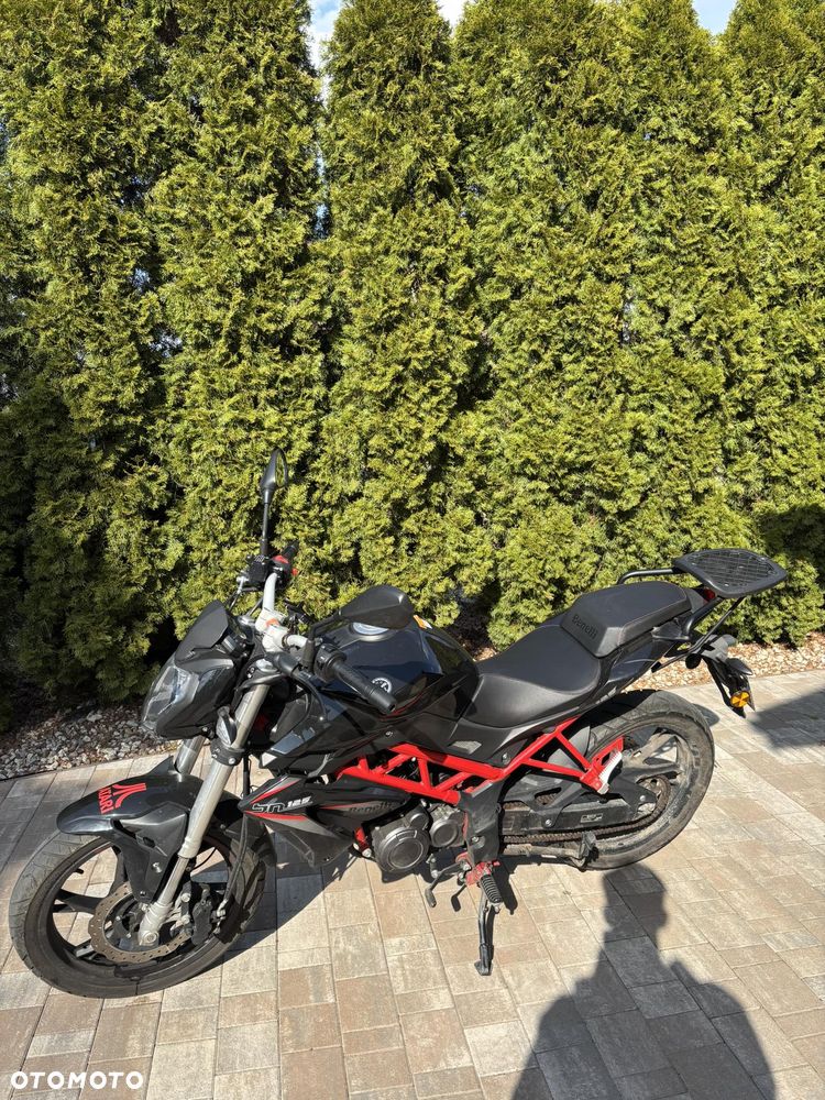 Benelli BN 125 - 1
