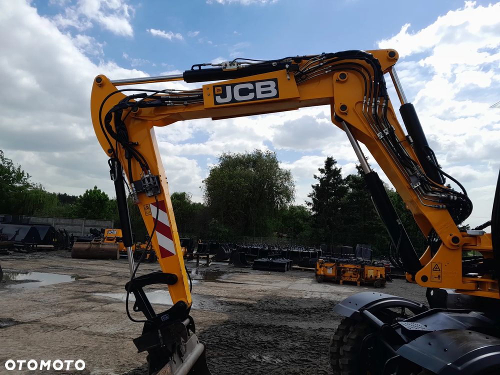 JCB HYDRADIG 110W - 9
