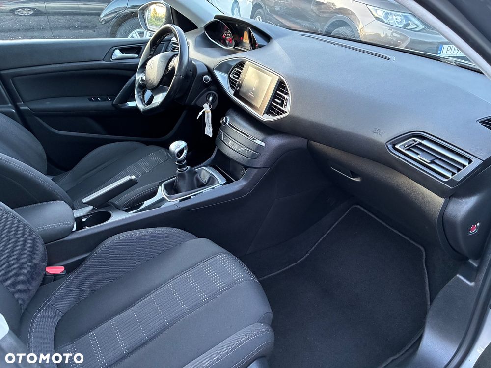 Peugeot 308 BlueHDi 120 Stop & Start Active - 12