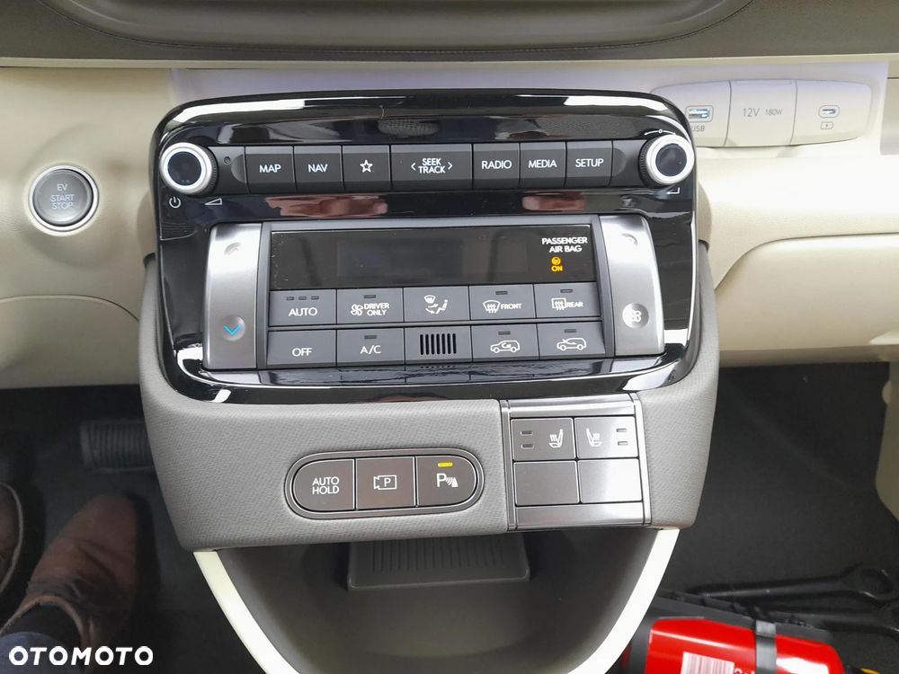 Hyundai Inster 49kWh Smart - 14