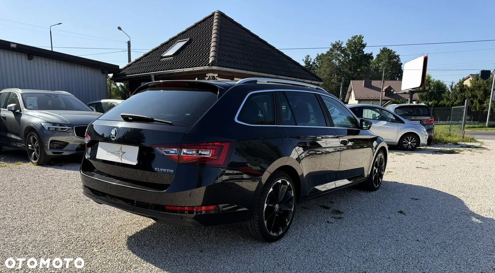 Skoda Superb 2.0 TDI DSG Style - 5