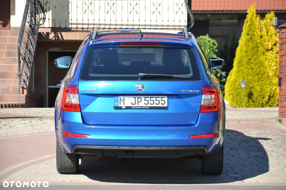 Skoda Octavia 2.0 TDI Edition - 12