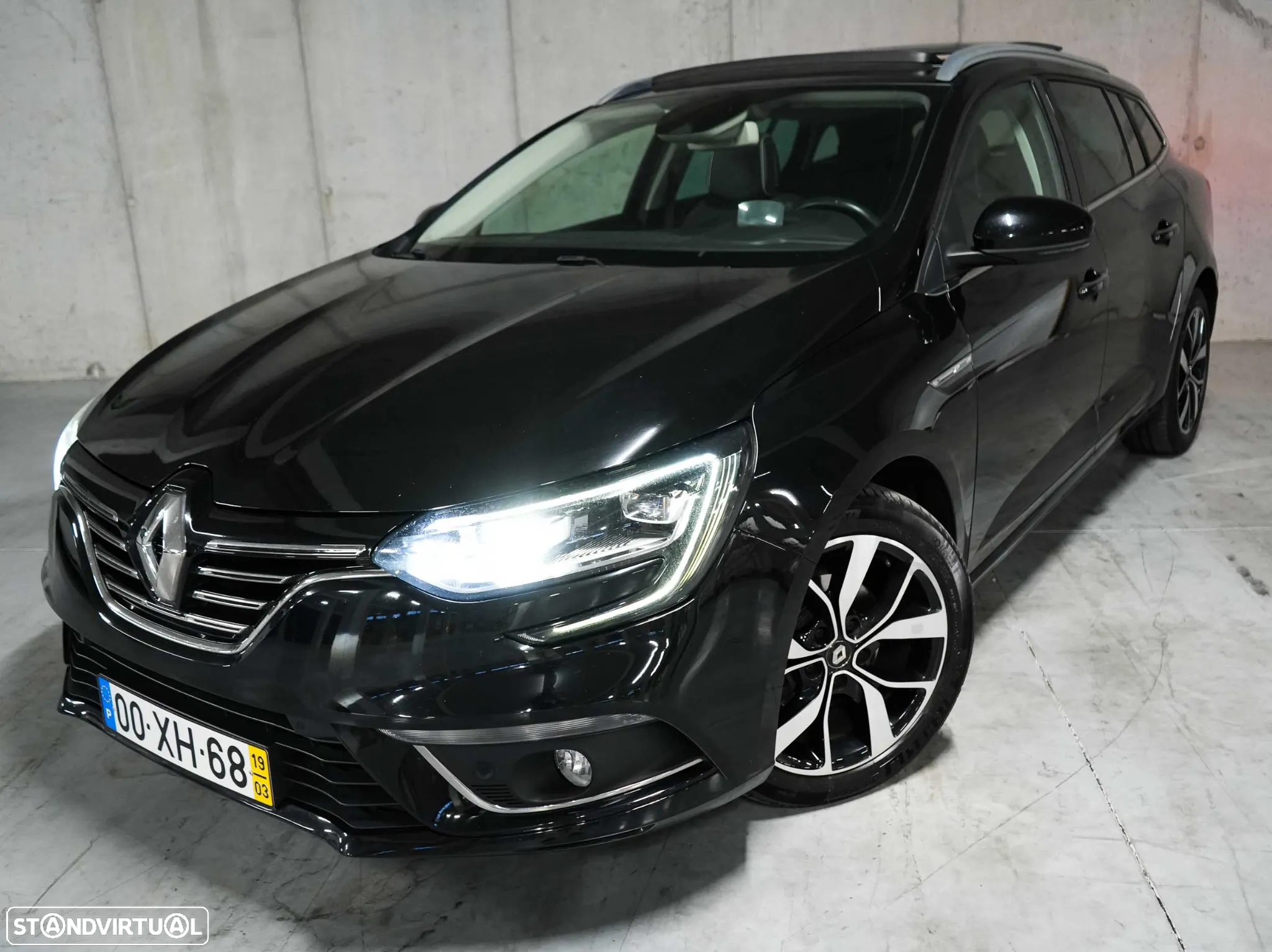 Renault Mégane Sport Tourer 1.5 Blue dCi Bose Edition EDC - 3