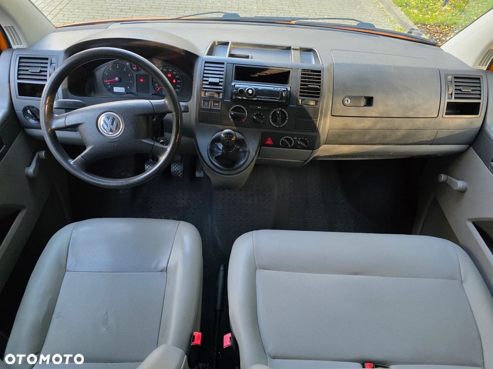 Volkswagen Transporter - 17