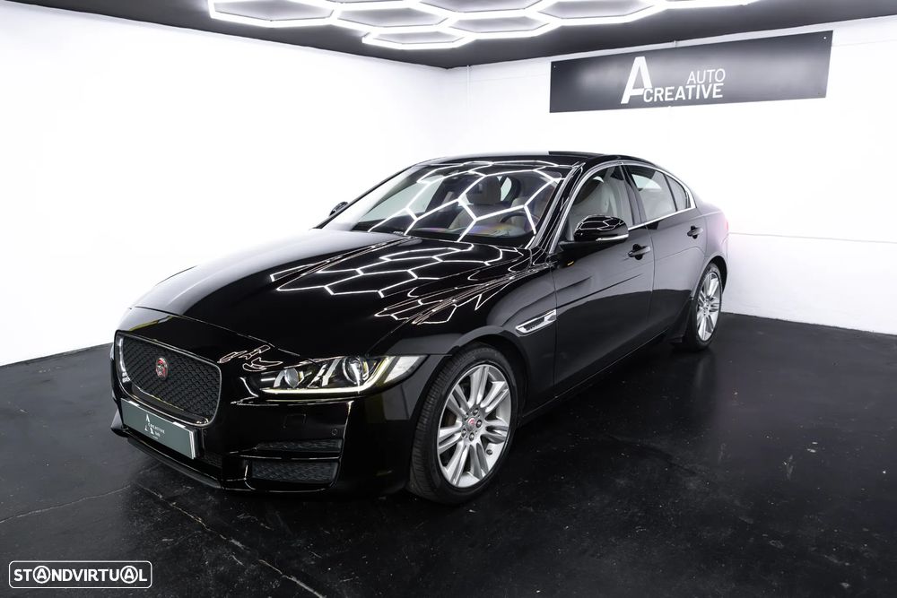 Jaguar XE 2.0 D Prestige Aut. - 9