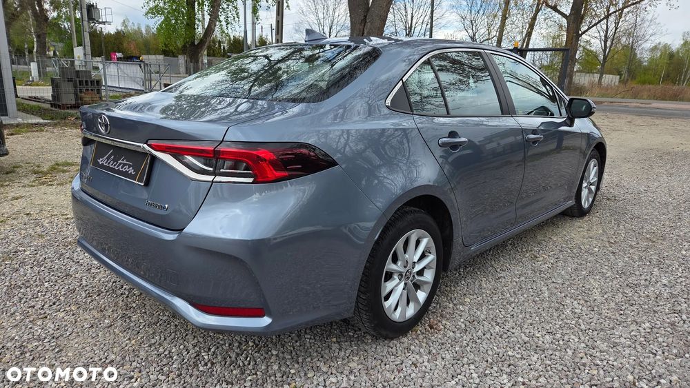 Toyota Corolla 1.8 Hybrid Comfort - 4