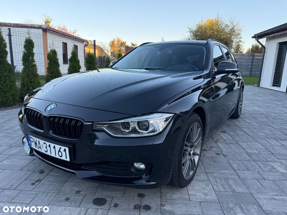 BMW Seria 3 320d Touring Sport Line - 11