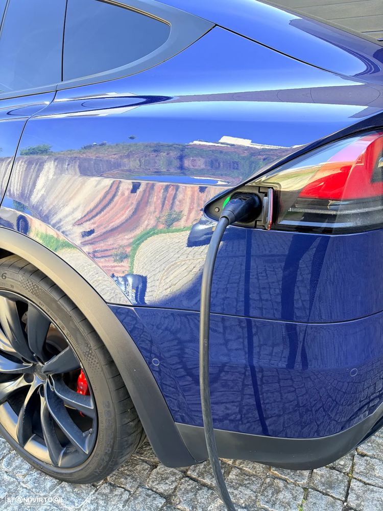 Tesla Model X P100D - 34