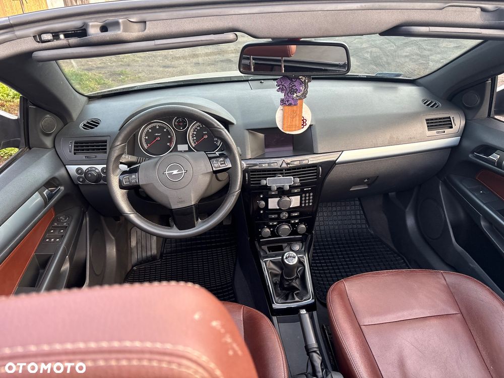 Opel Astra 1.9 CDTI Cosmo - 7