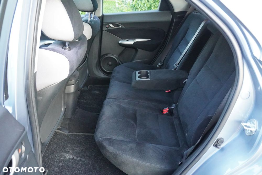 Honda Civic 1.8 Executive NAVI i-SHIFT - 10