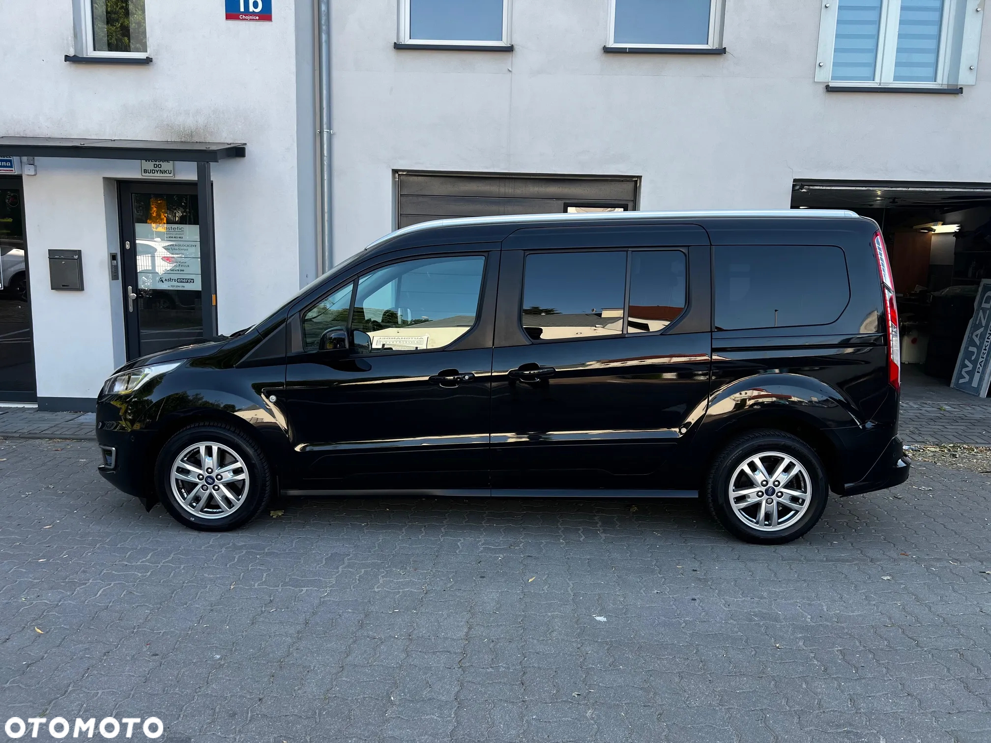 Ford Tourneo Connect Grand 1.5 TDCi Start/Stop Titanium - 14