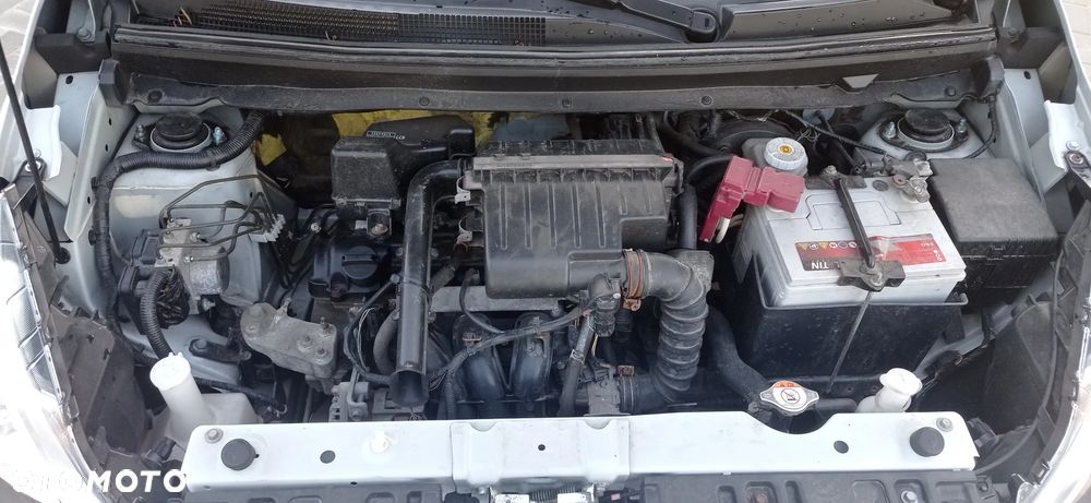 Mitsubishi Space Star - 3