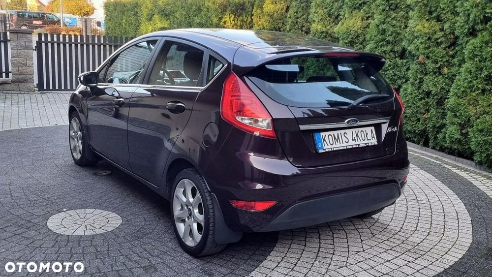 Ford Fiesta - 4