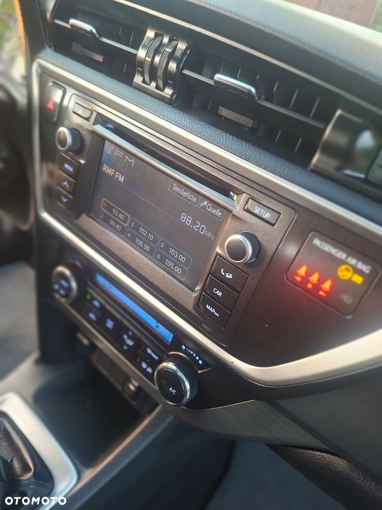 Toyota Auris 1.6 Edition - 14